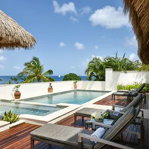 paradise-beach-nevis.comcaribbean.com/